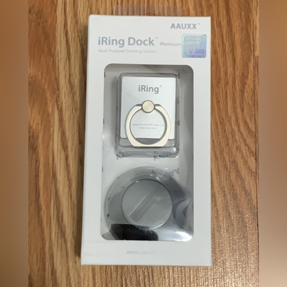 NEW iRing Dock Premium Multi Purpose Docking System - Silver/Black